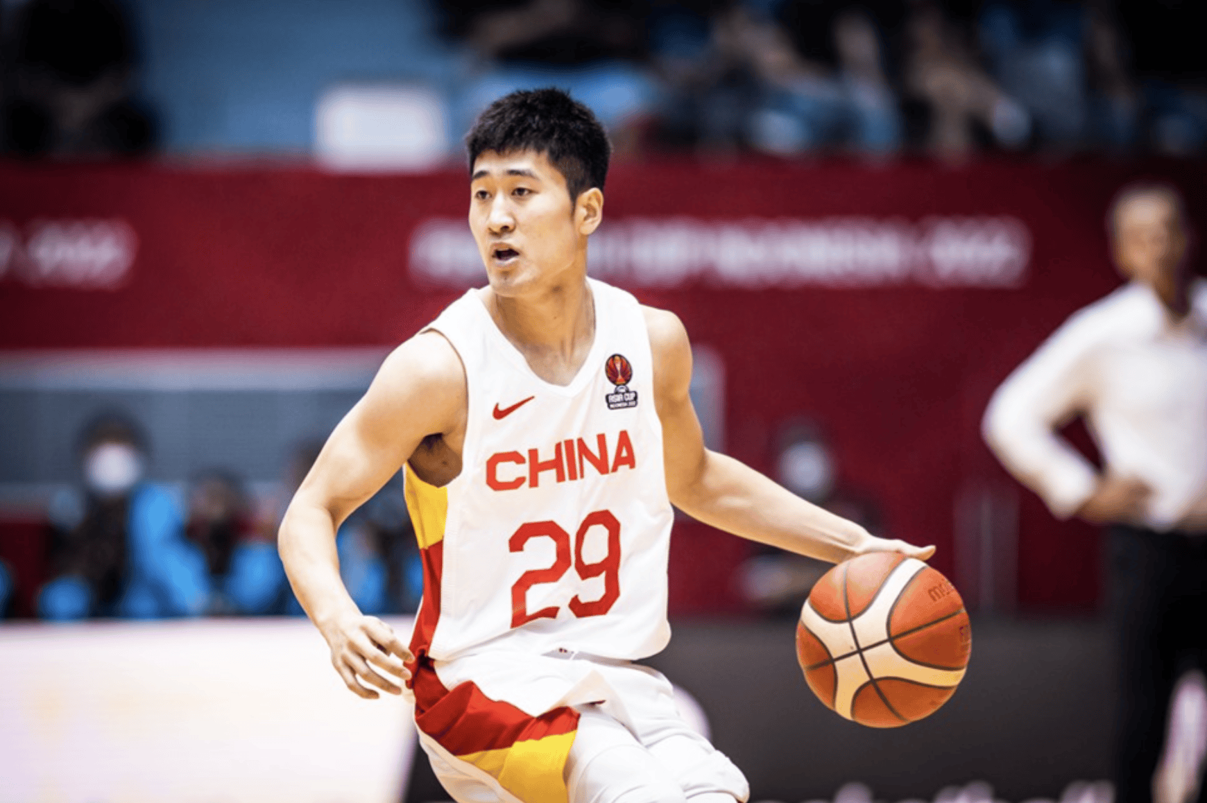 mk体育app-CBA季后赛倒计时，罗马转会期门线救险，细节引发关注，态度坚定，年轻球员得到机会的简单介绍